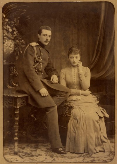 Michel Michajlovič de Russie a Anastasia Michajlovna de Russie - velkovévoda Michael Michajlovič Ruska a velkovévodkyně Anastasia Michajlovna Ruska, Bergamasco, Charles (Karl) (1830-1896). Albuminová fotografie, c. 1880. Ruský státní film a foto od Charles Bergamasco