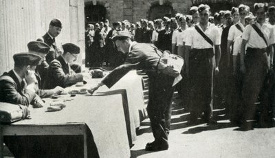 Pay-day Marks-off Life v Royal Air Force v pravidelných intervalech, 1941. od Charles Brown