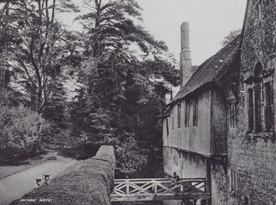 Ightham Mote (černobílá fotografie) od Charles Essenhigh Corke
