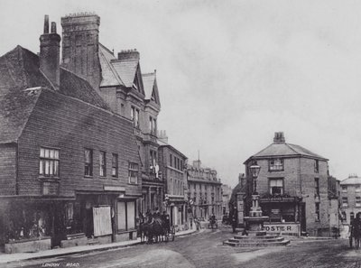 Sevenoaks: London Road (černobílá fotografie) od Charles Essenhigh Corke