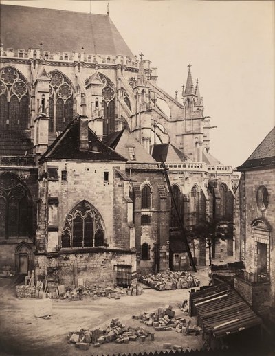 Východní část katedrály v Troyes během restaurování, Francie od Charles Marville