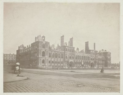Požár Paříže (Fasáda radnice), ze série "Paris Incendié" od Charles Soulier
