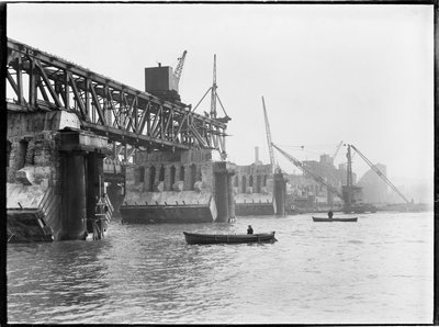 Demolice mostu Waterloo, Lambeth, Greater London Authority, 1936. od Charles William Prickett