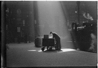 Liverpool Street Station, Liverpool Street, City of London, Greater London Authority, c1932. od Charles William Prickett
