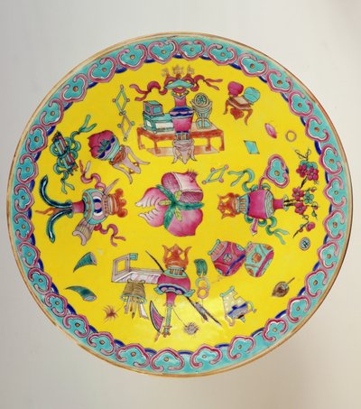 Zdobený talíř, 1736-95 (keramika) od Chinese School