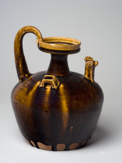 Hu s dekorem kuřecí hlavy, Eastern Jin, 317-420 (glazované nádobí) od Chinese School