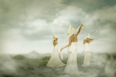 Ethereal Mist – dámská kolekce od Christine von Diepenbroek