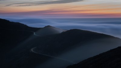 Silnice na Hoře soumraku od Chuanxu Ren