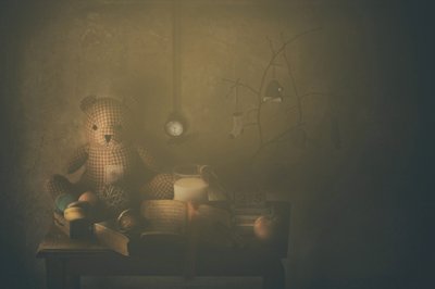 Nostalgické zátiší s medvídkem od Delphine Devos