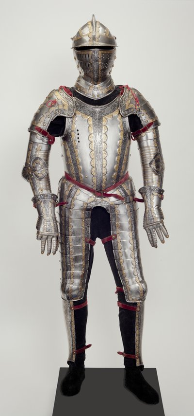 Polní zbroj, z Garniture, pravděpodobně vyrobená pro Ludwiga Ungnada von Weissenwolf auf Sunegg, kolem 1552 (ocel s reliéfním, leptaným, černěným a zlaceným zdobením, s moderní mosazí, sametem, kůží a ocelí) od Desiderius Helmschmid