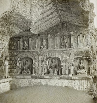 Sochy Buddhů a bódhisattvů, jeskyně 259, severní stěna, jeskyně Dunhuang, Čína, Foto 1275/1 (114) od Desmond Parsons