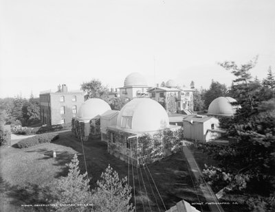Observatoř, Harvard College, cca 1900 (černobílá fotografie) od Detroit Publishing Co.