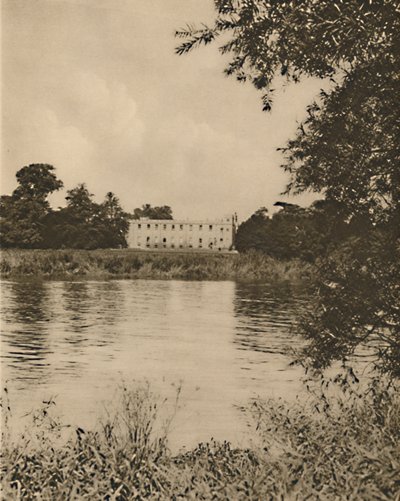 Fair Thames Washes the Reedy Banks Autor Syon House, c1935. od Donald McLeish