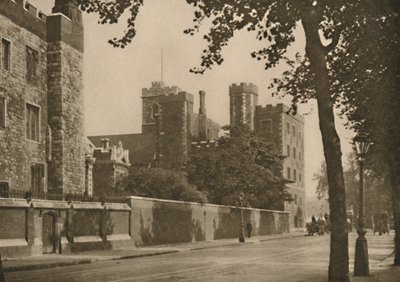 Lambethský palác, rezidence arcibiskupů z Canterbury po sedm století, c1935. od Donald McLeish