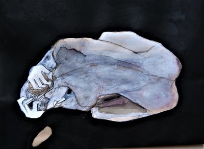 Kontemplativní modrá postava od Doris Schmitz