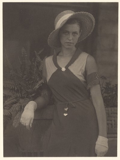 [Grace Combs, Hindman, Kentucky] od Doris Ulmann