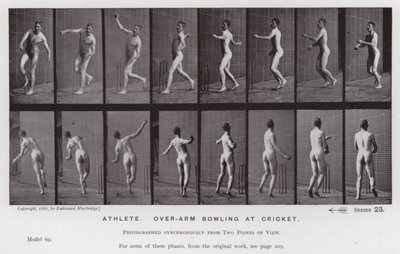 Lidská postava v pohybu: Sportovec, bowling přes paži v kriketu (černobílá fotografie) od Eadweard Muybridge