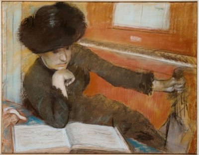 Žena sedící před klavírem od Edgar Degas