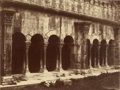 Křížová chodba kostela svatého Trofima, Arles od Édouard Baldus