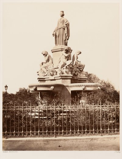 Nîmes, kašna od Édouard Baldus