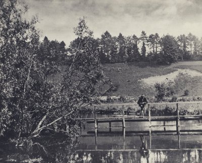 Zátoka Tumbling Bay, Na nosiči testu pod Fullertonem (čb fotografie) od Edward Alfred Barton
