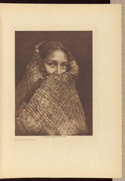 Clayoquot Maiden od Edward S. Curtis