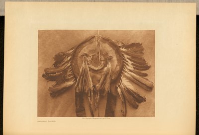 Arapaho-Schild od Edward S. Curtis