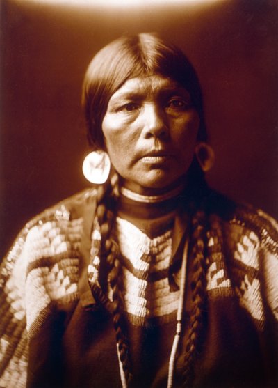 Indka Manželka Ow High, c. 1905, foto Edward S. Curtis od Edward Sheriff Curtis