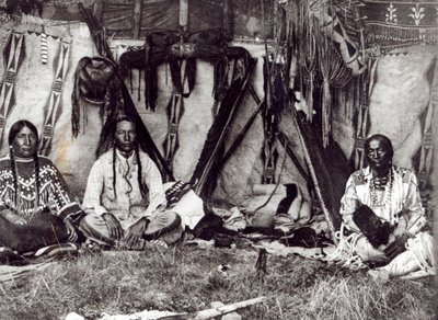Interiér Piegan Lodge od Edward Sheriff Curtis