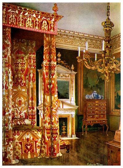 Postel Queen Annes, komoda na stojanu a dřevěný svícen, 1910. od Edwin Foley