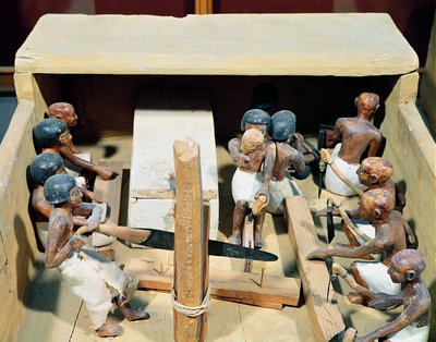 Pohřební model truhlářské dílny z hrobky Meketre, Údolí vznešených, Střední říše, cca 2000 př. n. l. (lakované dřevo) od Egyptian 11th Dynasty