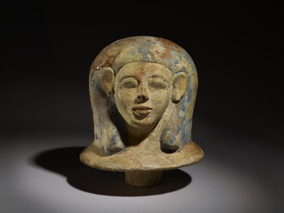 Canopic víko ve tvaru hlavy od Egyptian 17th Dynasty