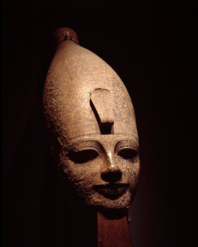 Egyptský starověk: kolosální hlava Amenophis III (Amenhotep). Socha z růžové žuly. 14. století před naším letopočtem. 18. dynastie. Muzeum v Luxoru (Luksor nebo Luqsor). Egypt od Egyptian 18th Dynasty