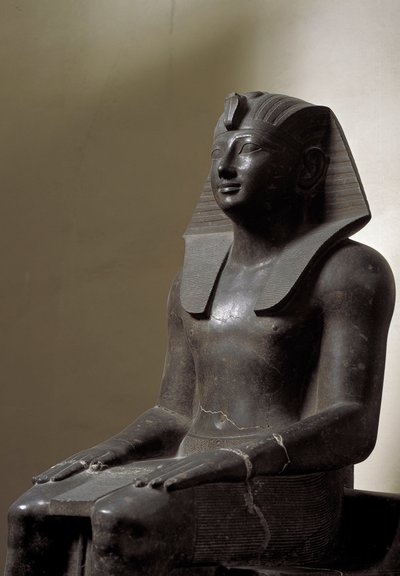 Egyptský starověk: plastika z basanitu představující vládce Thutmosis (Tuthmosis nebo Thutmus) III (1479-1425 př.nl), egyptského faraona. Ztlumit. 192 cm. 18. dynastie. Turín, Egyptské muzeum od Egyptian 18th Dynasty