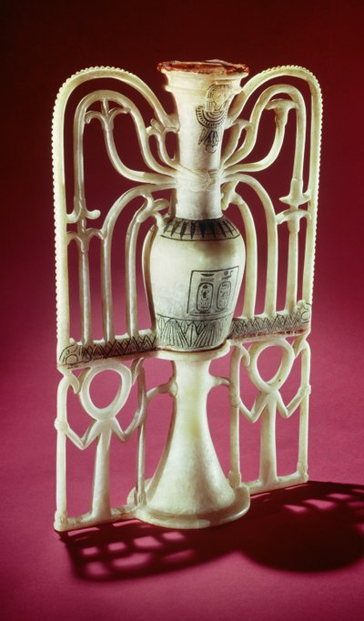 Květinová mastná nádoba z Tutanchamonovy hrobky (asi 1370-1352 př.nl) Nová říše (alabastr) (viz také 59230) od Egyptian 18th Dynasty