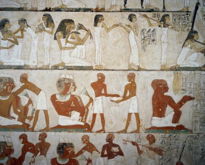 Pohřební hostina s hudebnicemi, dámami, které se zdobí šperky, muži a hudebníci, Tomb of Rekhmire, Sheikh Abd el Qurnah Necropolis, Luxor, Théby (Seznam světového dědictví UNESCO od Egyptian 18th Dynasty