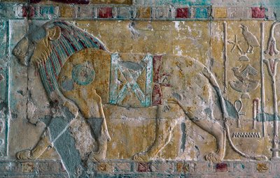 Reliéf zobrazující Hatšepsut jako lva, Hatšepsutin pohřební chrám, Deir el-Bahari, Luxor, Théby (Seznam světového dědictví UNESCO) od Egyptian 18th Dynasty