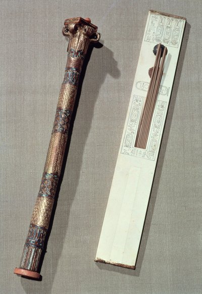 Písařská paleta a pouzdro na psací rákos, z hrobky Tutanchamona (asi 1370-52 př.nl) Nová říše (viz také 228566) od Egyptian 18th Dynasty