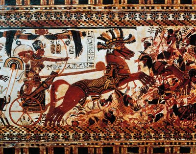 Lovecká krabička. Detail scény zobrazující krále na svém voze porážejícího asijské nepřátele, Nová říše, dynastie XVIII od Egyptian 18th Dynasty