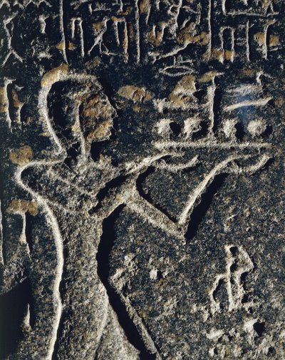 Žulová socha zobrazující prince Merneptaha při uctívání, zasvěcená bohu Ptahovi od Egyptian 19th Dynasty