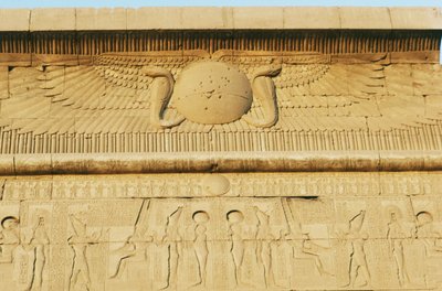 Reliéf, jižní ptolemaiovský portál, Amonův chrám, chrámový komplex v Karnaku (Seznam světového dědictví UNESCO) od Egyptian 19th Dynasty