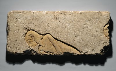 Reliéf zobrazující dva klanějící se muže, z Tell el-Amarna, Nová říše, cca 1352-1336 př. n. l. (vápenec) od Egyptian 19th Dynasty