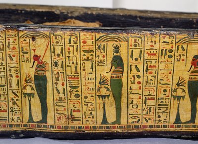 Detail vnější základny rakve mumie Nesjamuna, pravděpodobně nalezené v Deir El-Bahri, Nová říše, cca 1100 př. n. l. (lakované dřevo) od Egyptian 20th Dynasty