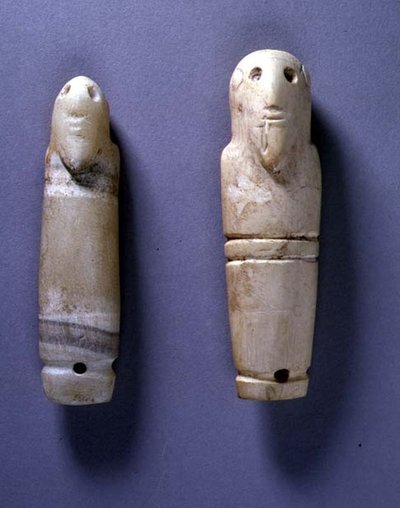 Štítky s vousatými mužskými hlavami (slonovina) od Egyptian Egyptian