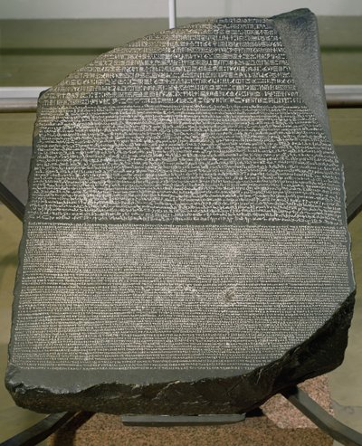 Rosettský kámen z pevnosti St. Julien, El-Rashid (Rosetta) 196 př. n. l. (kámen) (viz také 2359) od Egyptian Ptolemaic Period