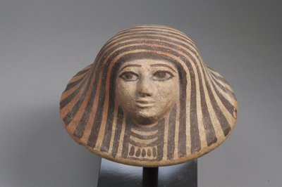 Canopic víko na sklenici, New Kingdom (terakota) od Egyptian School