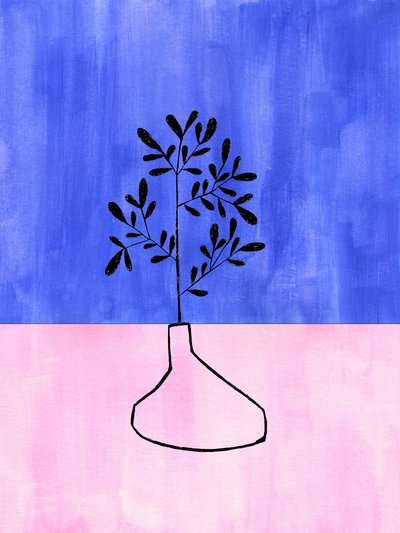 Modro-růžová váza s botanickým motivem od Ejaaz Haniff