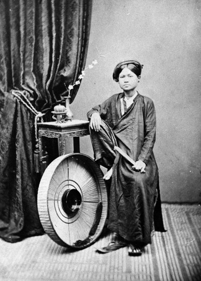 Tonkin Woman, asi 1860 od Emile Gsell