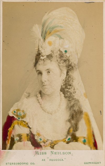 Adelaide Neilsonová od English Photographer