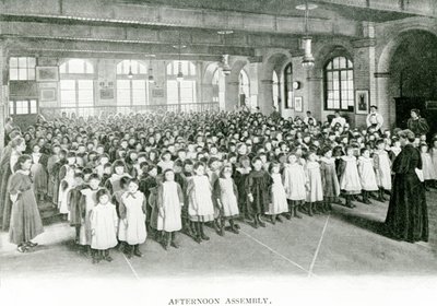 Odpolední shromáždění, cca 1900 (č/b foto) od English Photographer